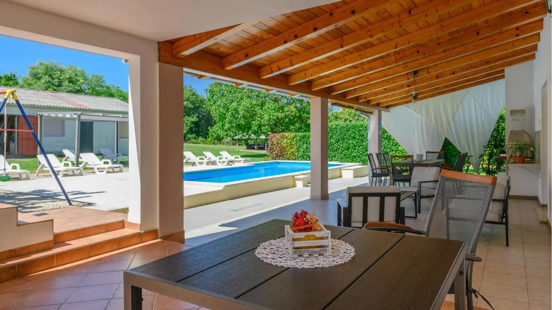Stunning Home In Frkeci With Kitchen Barban 0*,  Croatia